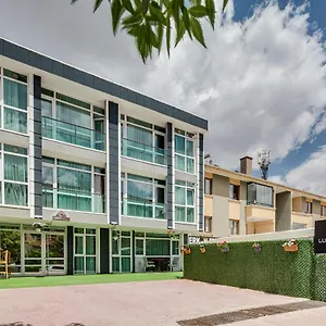 Lucky Homes Апартаменты